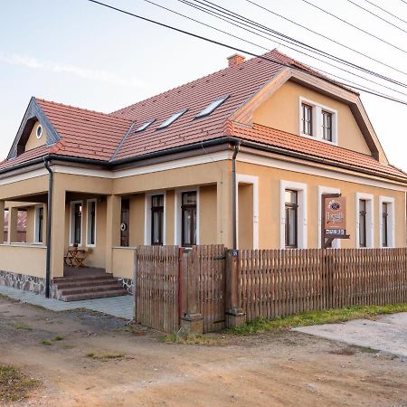 Pensiune Agroturistica Horvath-Kert Borzont エクステリア 写真